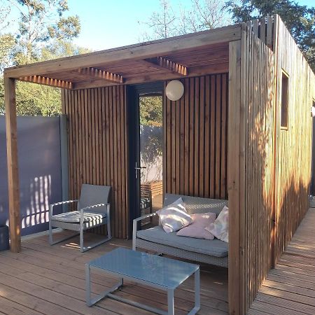 Joli Studio Climatise Avec Jacuzzi Prive Et Entree Independante Fréjus Zewnętrze zdjęcie